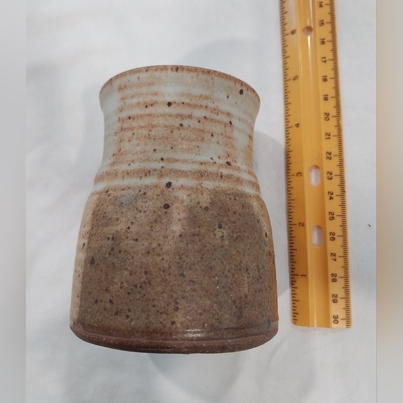 Artist Signed Handcrafted Brown Pottery Mug - Picture 8 of 11